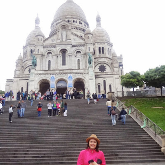 Meet your Posher, Bianca - Picture 1 of 1